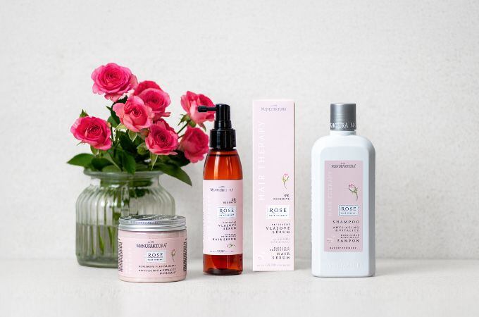 Anti-aging vlasová starostlivosť: Doprajte svojim vlasom mladistvý vzhľad v každom veku