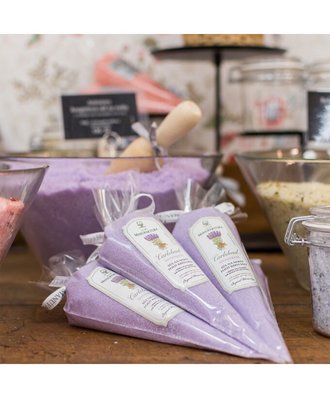 Kúpeľová soľ na nohy LEVANDUĽA & ŽRIEDLOVÁ SOĽ 300 g