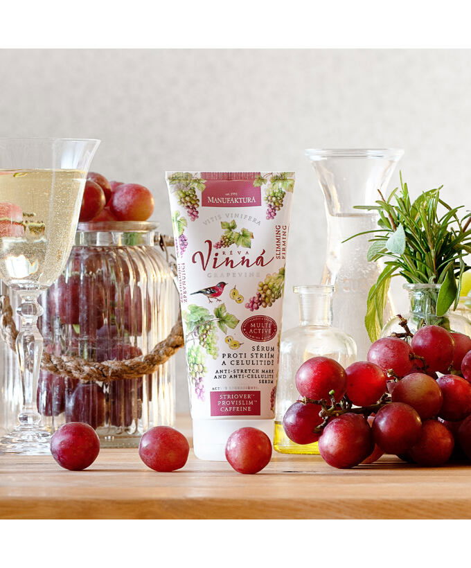 Zoštíhľujúce sérum 2v1 proti striám a celulitíde