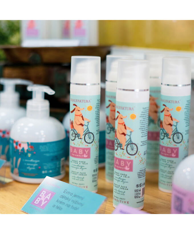 Jemný detský výživný krém na tvár a telo Baby Friendly