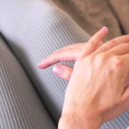 Extra jemný regeneračný krém na ruky Mŕtve more